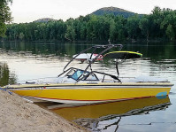 1986 Supra Saltare with Airborne Wakeboard Tower