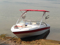 1994 Four Winns 180 Horizon SE with Assault Wakeboard Tower