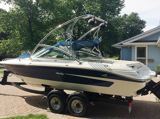 Sea Ray Wakeboard Tower Photo Gallery and Reviews Sea Ray Wakeboard Tower Photo Gallery and Reviews