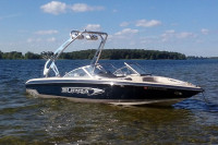 2004 Supra Santera with FreeRide Wakeboard Tower