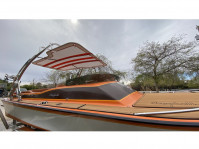 1980 Campbell Daycruiser 22 with FreeRide Wakeboard Tower