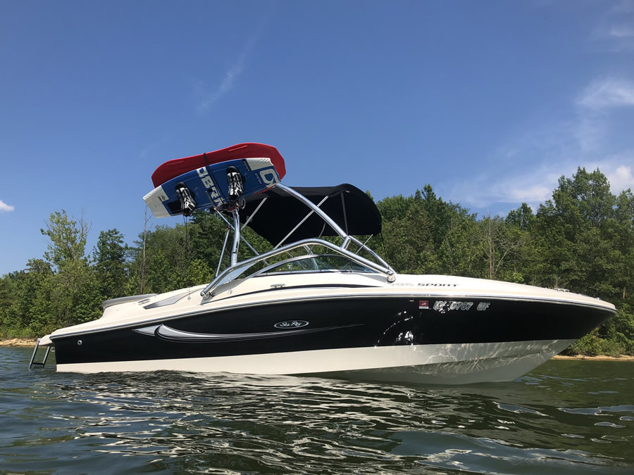 2010 Sea Ray 195 Sport with Airborne Wakeboard Tower Review