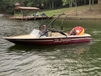 1982 Ski Supreme with Airborne Wakeboard Tower