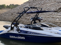 2007 Seadoo Speedster 200 wakeboard tower and bimini