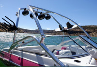 1993 Reinell BRXL wakeboard tower and accessories