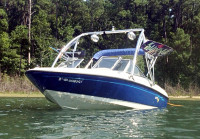  2006 Bayliner 175 wakeboard tower with speakers