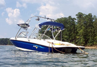  2006 Bayliner 175 wakeboard tower with accessories