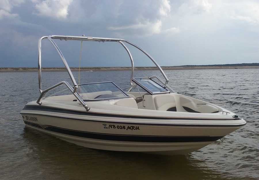 2004 Larson 190 SEi with Airborne Wakeboard Tower Review