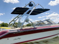 1986 Sea Ray Sorrento 21 with FreeRide Wakeboard Tower