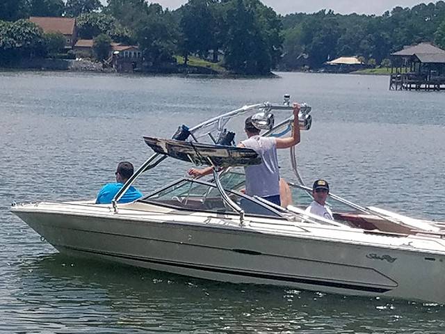 1984 Sea Ray Monaco 20'