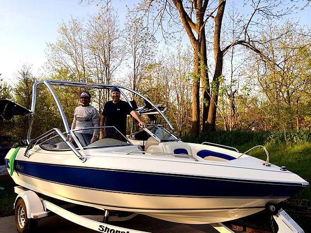 1996 Stingray 606ZP with an Airborne 2.0 Wakeboard Tower, photo 1 of 8