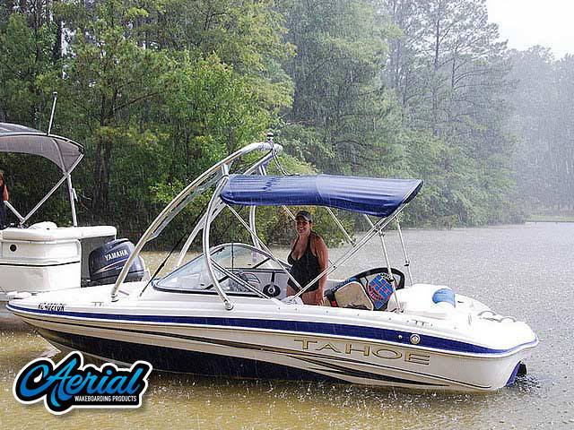 2009 Tahoe Q4SS with an Ascent 2.0 Wakeboard Tower, photo 1 of 5