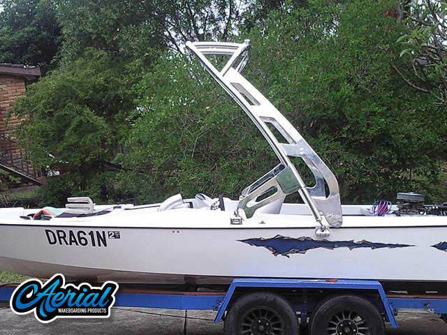 1980 Custom Hallet Bow Rider with a FreeRide Wakeboard Tower, photo 1 of 2
