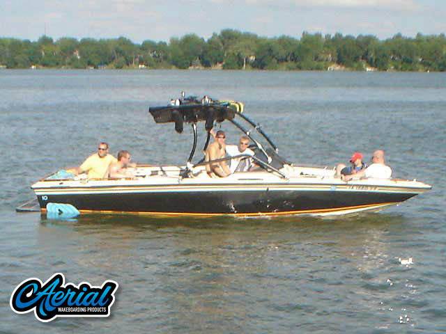 1986 Supra Saltare 22'8" with an Airborne 2.0 Wakeboard Tower, photo 2 of 2