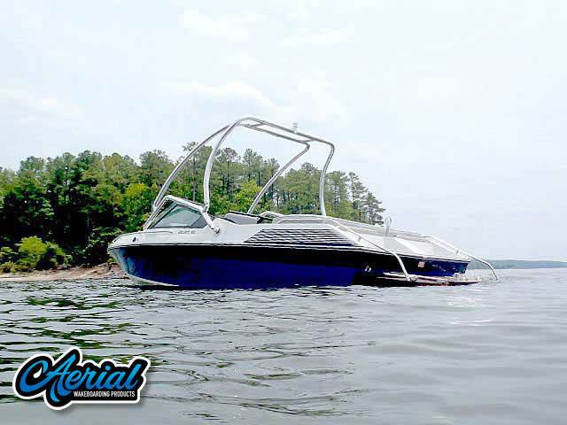 1986 Wellcraft with an Airborne 2.0 Wakeboard Tower, photo 1 of 2