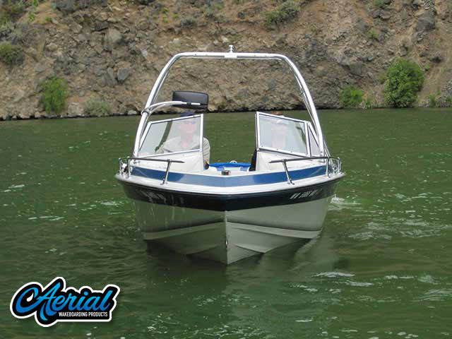 1988 Blue Water with an Ascent 2.0 Wakeboard Tower, photo 2 of 4