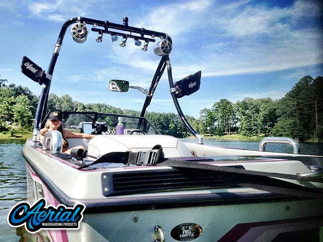 1988 Ski Nautique with an Ascent 2.0 Wakeboard Tower, photo 3 of 6