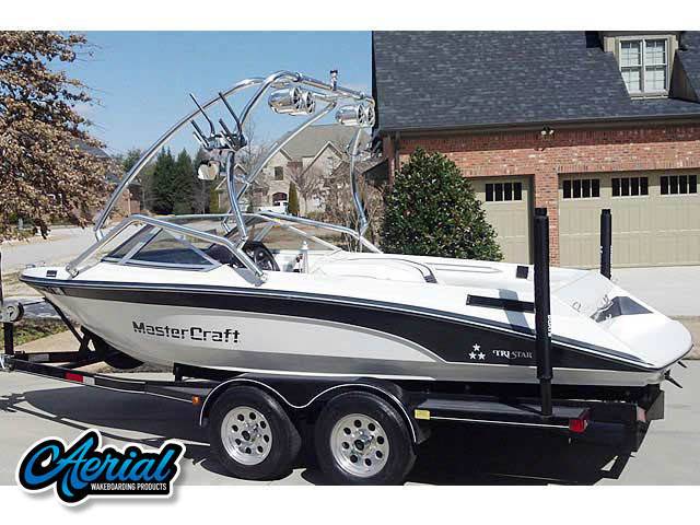 1989 Mastercraft TriStar 190 with an Airborne 2.0 Wakeboard Tower, photo 1 of 7