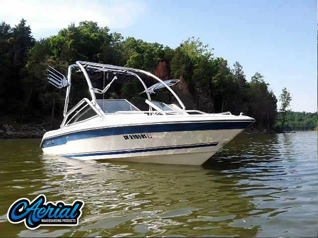 1989 Sea Ray 180 with an Airborne 2.0 Wakeboard Tower, photo 1 of 5