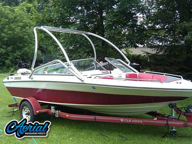 1990 Four Winns Freedom 170 with an Airborne 2.0 Wakeboard Tower, photo 2 of 2