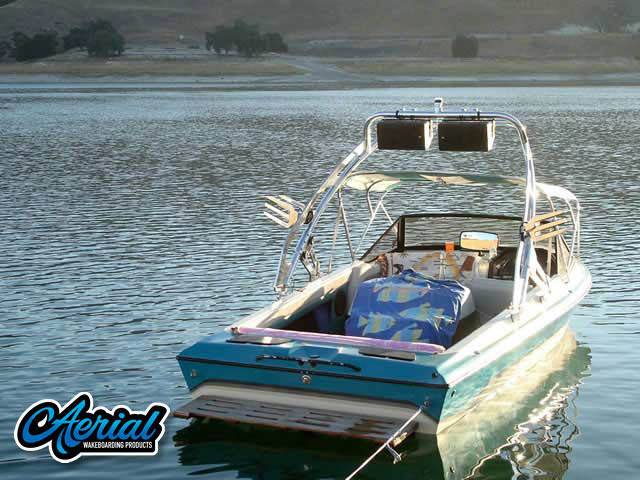 1991 Malibu Euro F3 with a FreeRide Wakeboard Tower, photo 3 of 3