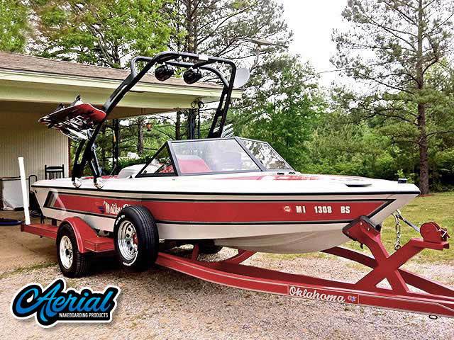 1991 Malibu Skier with a FreeRide Wakeboard Tower, photo 3 of 3