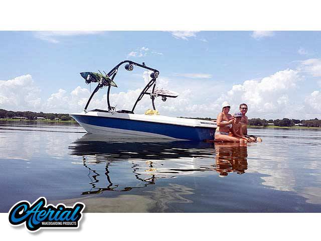 1991 Mastercraft Prostar 190 with an Ascent 2.0 Wakeboard Tower, photo 3 of 11