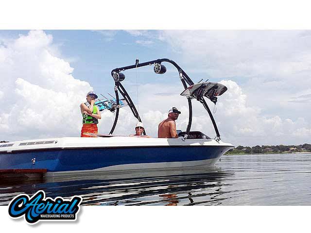 1991 Mastercraft Prostar 190 with an Ascent 2.0 Wakeboard Tower, photo 2 of 11