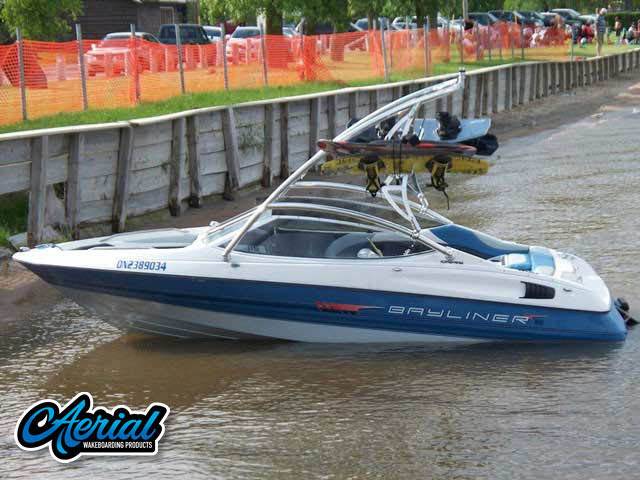1992 Bayliner Capri with an Assault Wakeboard Tower, photo 2 of 4