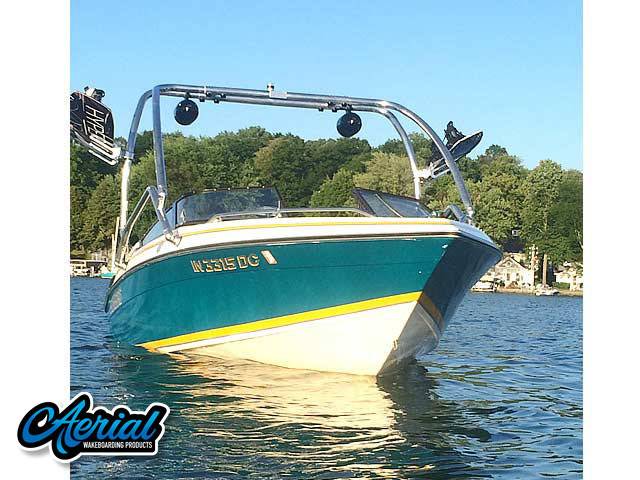 1992 Sunbird 205 Corsair with an Airborne 2.0 Wakeboard Tower, photo 3 of 4