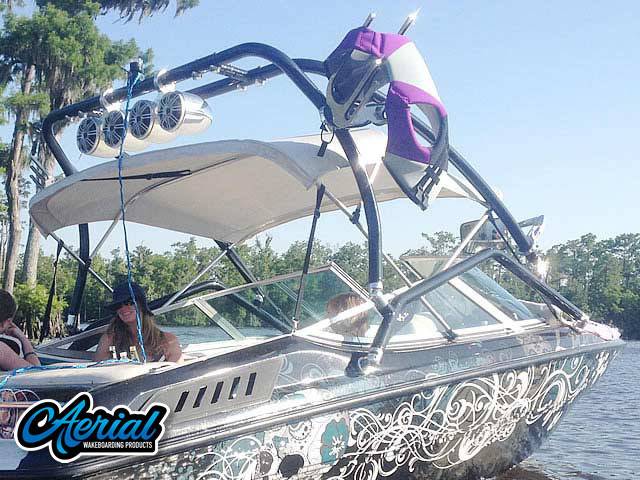 1994 Chaparral SL 180 Limited with an Airborne 2.0 Wakeboard Tower, photo 2 of 4