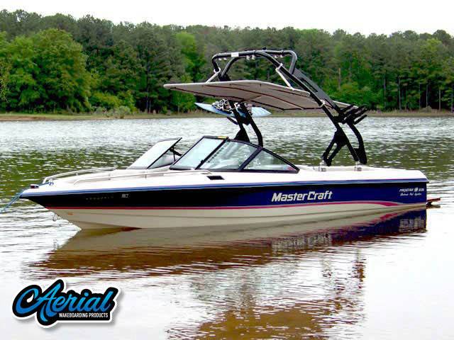 1994 Donzi Medallion 21.2 with a FreeRide Wakeboard Tower, photo 2 of 84