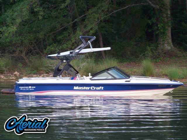 1994 Donzi Medallion 21.2 with a FreeRide Wakeboard Tower, photo 3 of 84