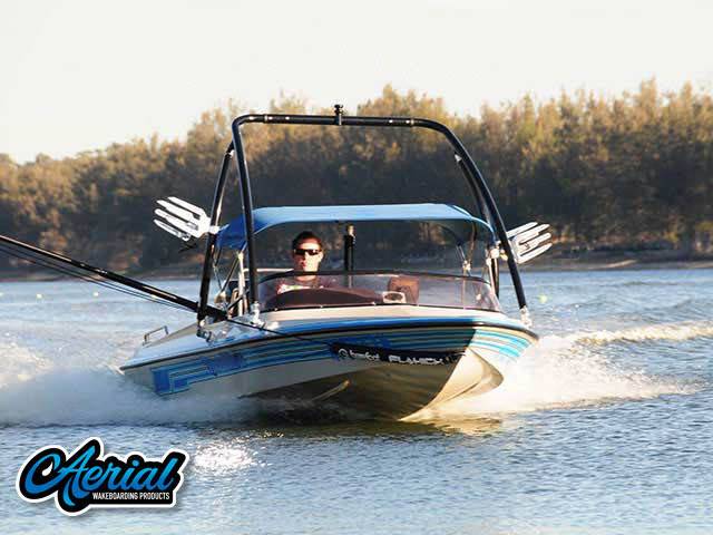 1994 Malibu Flight Craft 18XL with an Ascent 2.0 Wakeboard Tower, photo 3 of 4