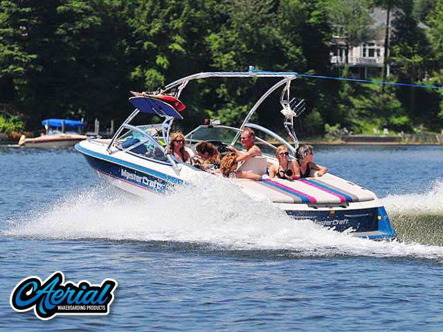 1994 Mastercraft 225VRS with an Assault Wakeboard Tower, photo 1 of 4