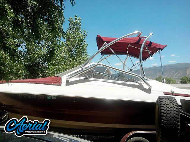 1994 Maxum 2300sr with an Airborne 2.0 Wakeboard Tower, photo 2 of 3