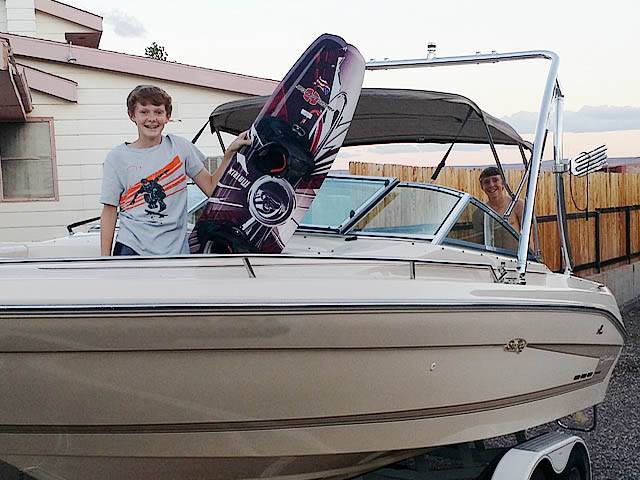 1994 Sea Ray Signature Select 220 with an Ascent 2.0 Wakeboard Tower, photo 3 of 3