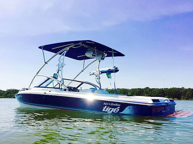 1994 Tige 2002FLSM with an Assault Wakeboard Tower, photo 1 of 6