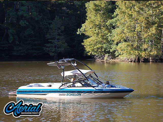 1995 Malibu Echelon with an Airborne 2.0 Wakeboard Tower, photo 1 of 5