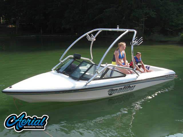 1995 Malibu Response with an Airborne 2.0 Wakeboard Tower, photo 2 of 3