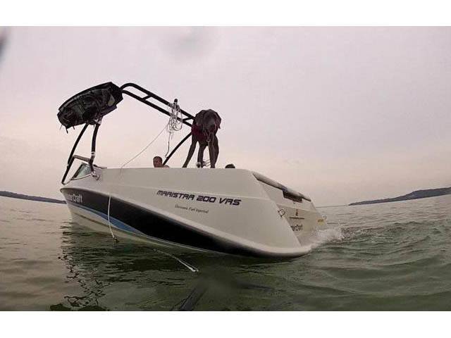 1995 Mastercraft Maristar 200VRS with an Airborne 2.0 Wakeboard Tower, photo 2 of 2