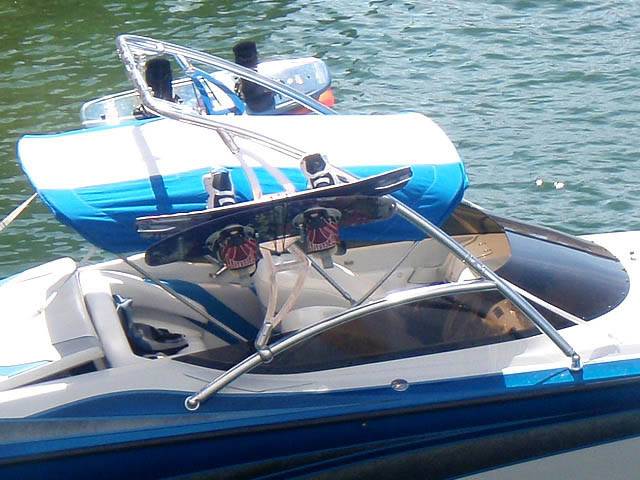 1996 Nordic RAGE 25' with an Assault Wakeboard Tower, photo 2 of 14