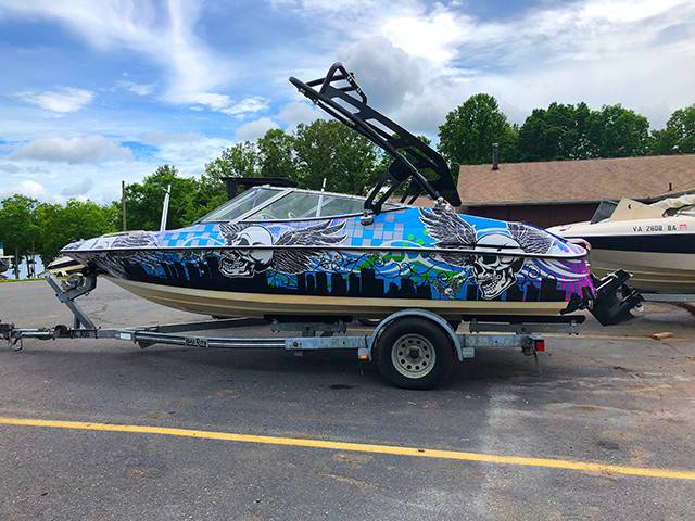 1996 Regal Valanti 202SE with a FreeRide Wakeboard Tower, photo 3 of 4