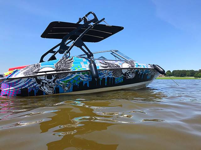 1996 Regal Valanti 202SE with a FreeRide Wakeboard Tower, photo 2 of 4