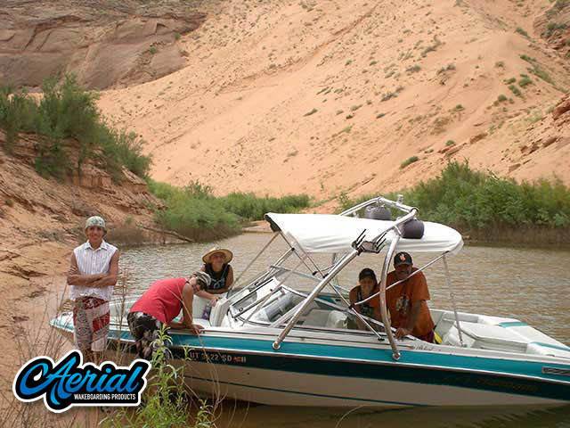 1996 Reinell 19'6 with an Ascent 2.0 Wakeboard Tower