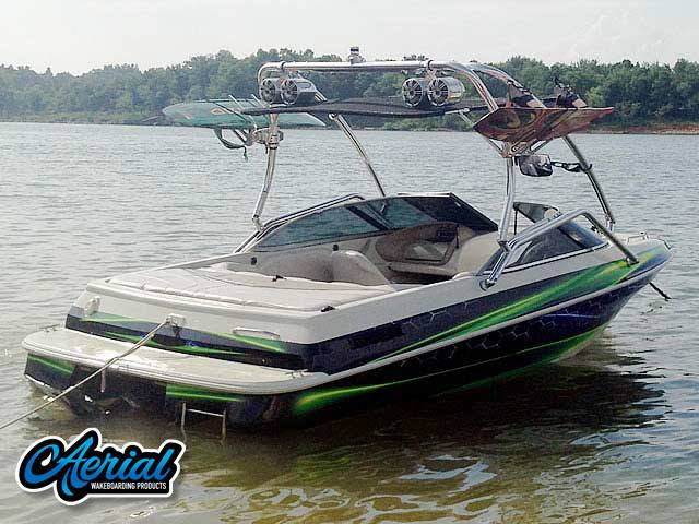 1996 Sylvan Runabout with an Airborne 2.0 Wakeboard Tower, photo 3 of 4