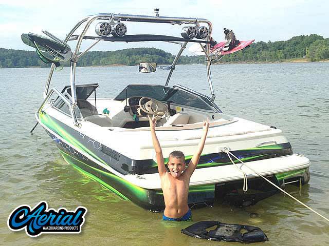 1996 Sylvan Runabout with an Airborne 2.0 Wakeboard Tower, photo 1 of 4