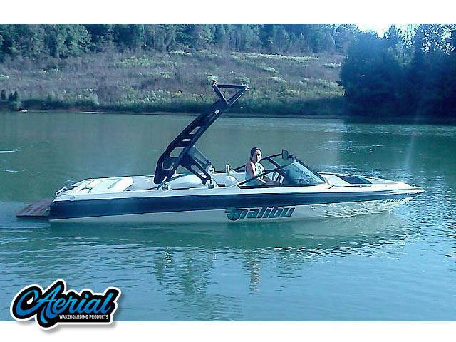 1997 Malibu Response LX with a FreeRide Wakeboard Tower, photo 1 of 3