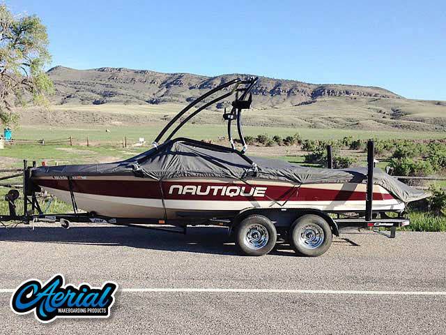 1997 Sport Nautique with an Airborne 2.0 Wakeboard Tower, photo 2 of 4