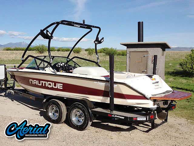 1997 Sport Nautique with an Airborne 2.0 Wakeboard Tower, photo 3 of 4